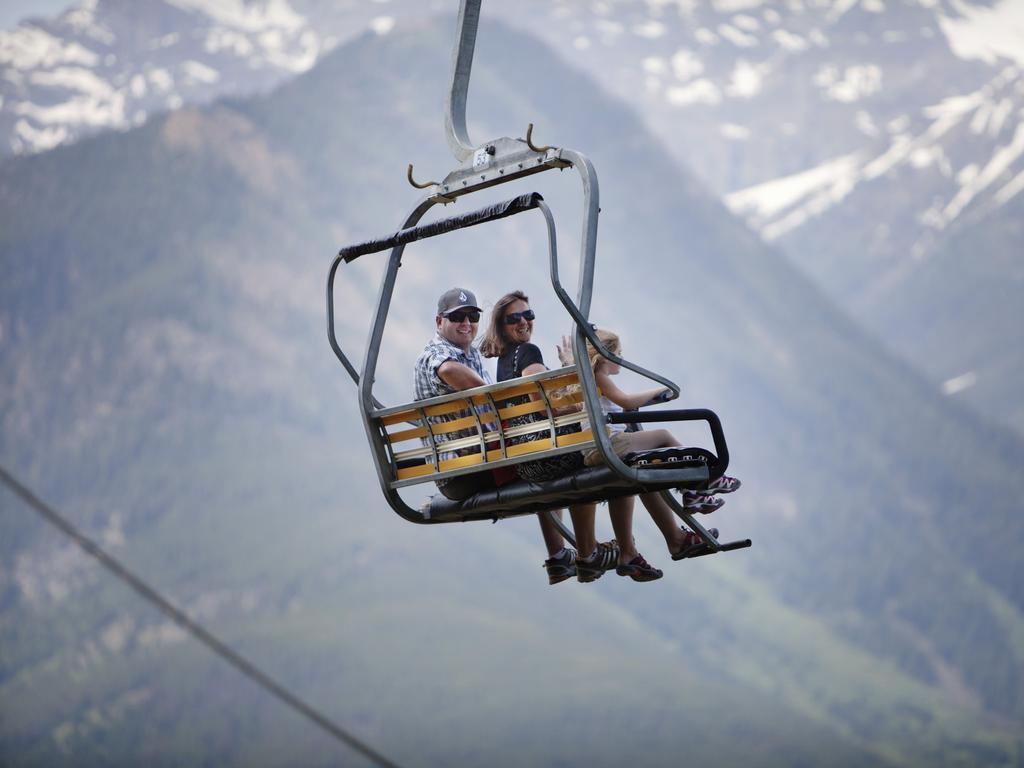 Panorama Mountain Resort - Ski Tip / Tamarack Condos Εξωτερικό φωτογραφία